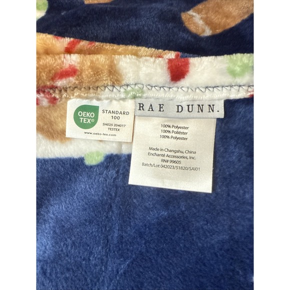 Rae Dunn Christmas Plush Throw Blanket "Home Sweet Home" 50x70 Gingerbread candy - Picture 3 of 6